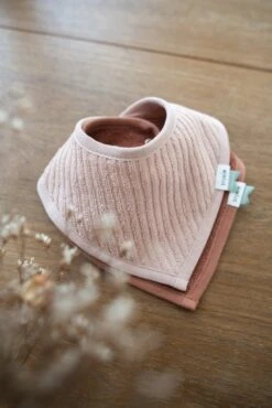 Bandana Bib 2-pack - Hush Rose   -Baby Products Store LS 32 790 1